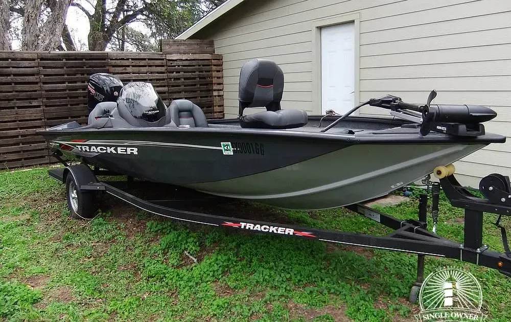 2022 Tracker Boats Pro Team 195 for Sale in Pleasanton